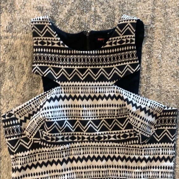 Nameless Brand Dress - Picture 2 of 4